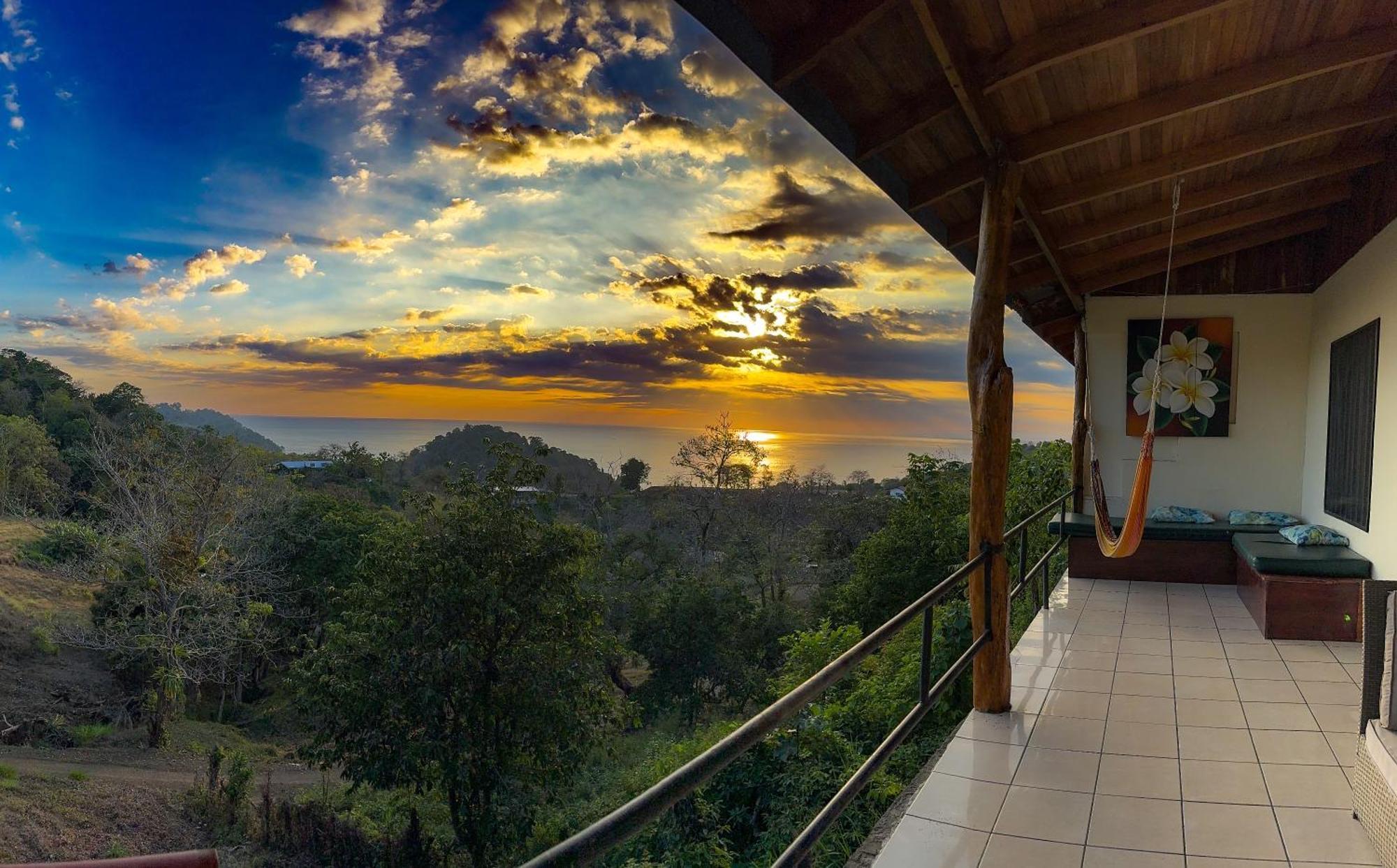 Pura Natura Lodge Manuel Antonio Exterior foto