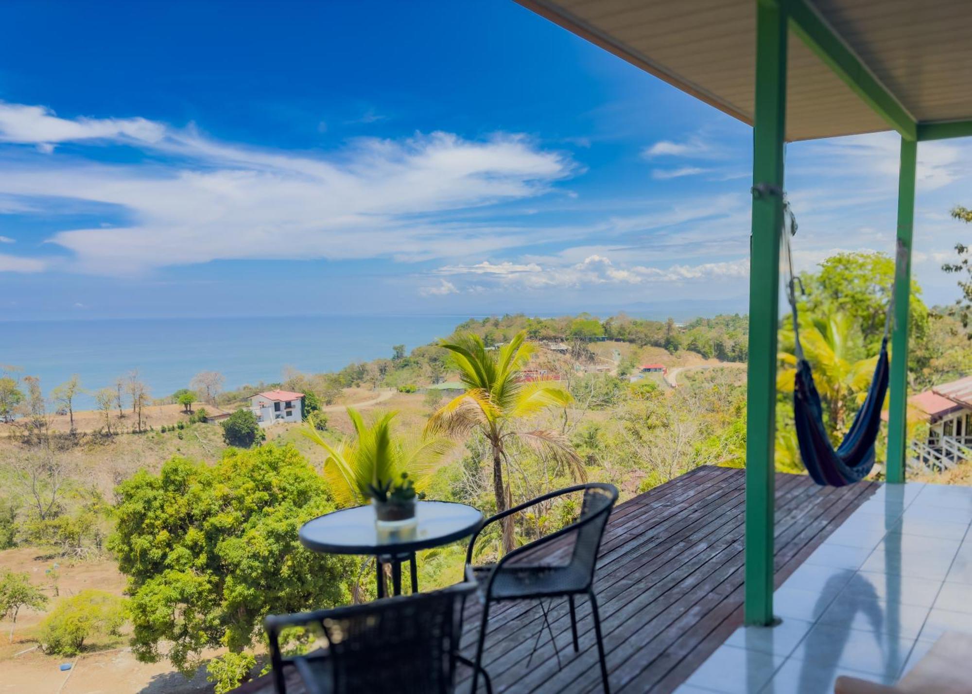 Pura Natura Lodge Manuel Antonio Exterior foto